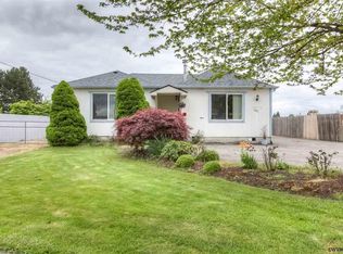 595 N Main St, Mount Angel, OR 97362