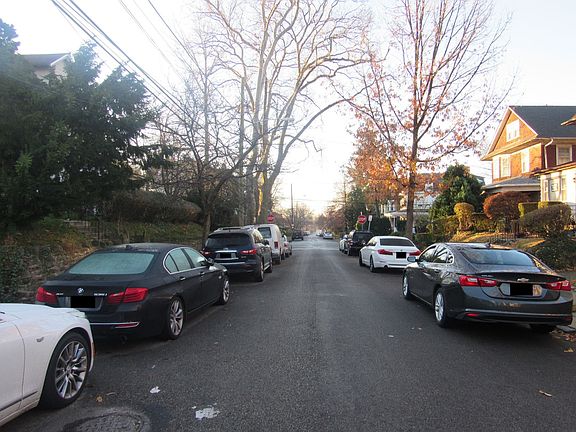 5th image of 6404 N Park Ave