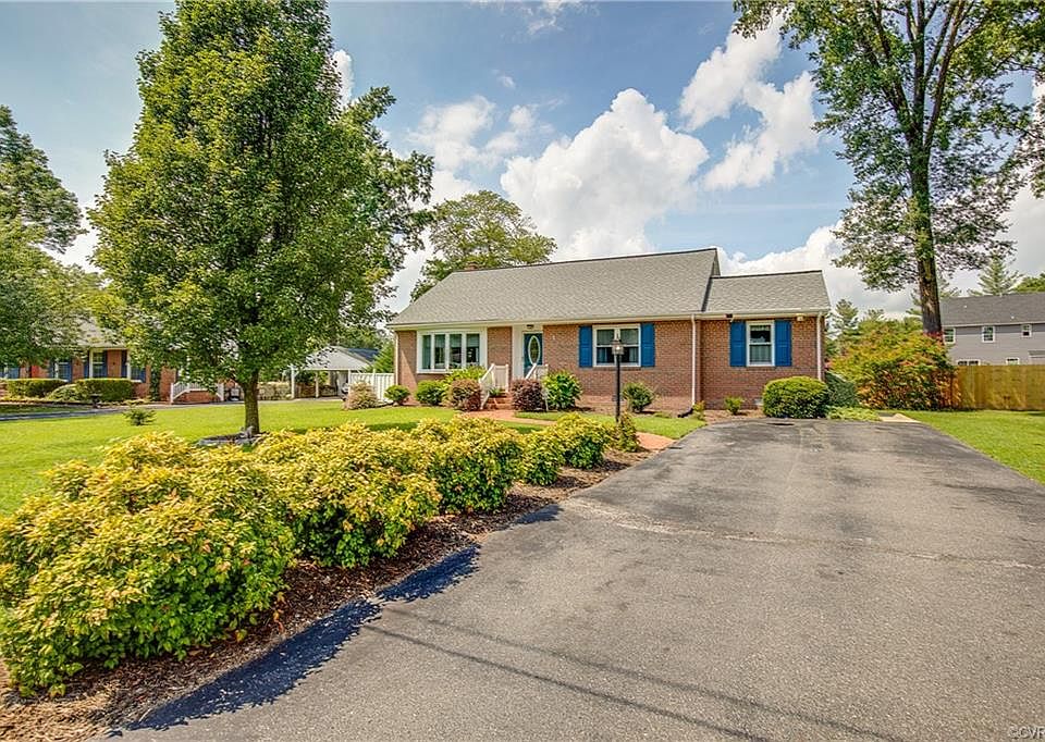 1st image of 2208 Craven Ln