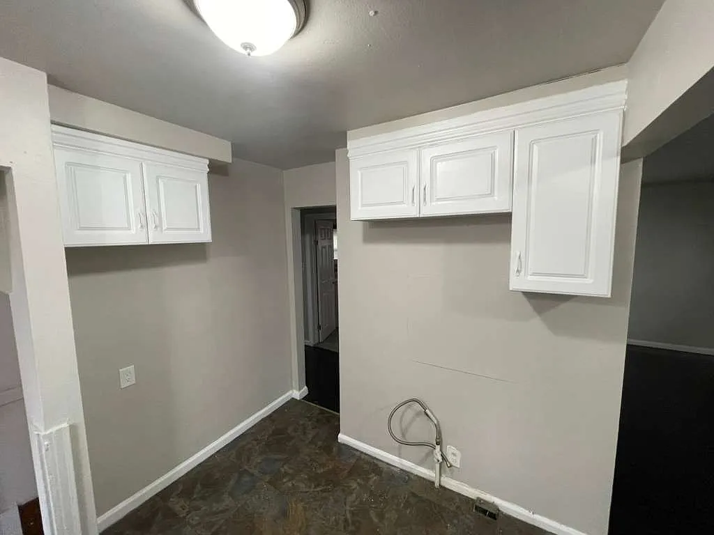 3 bed, 952 sqft, $1,250 — Photo 4