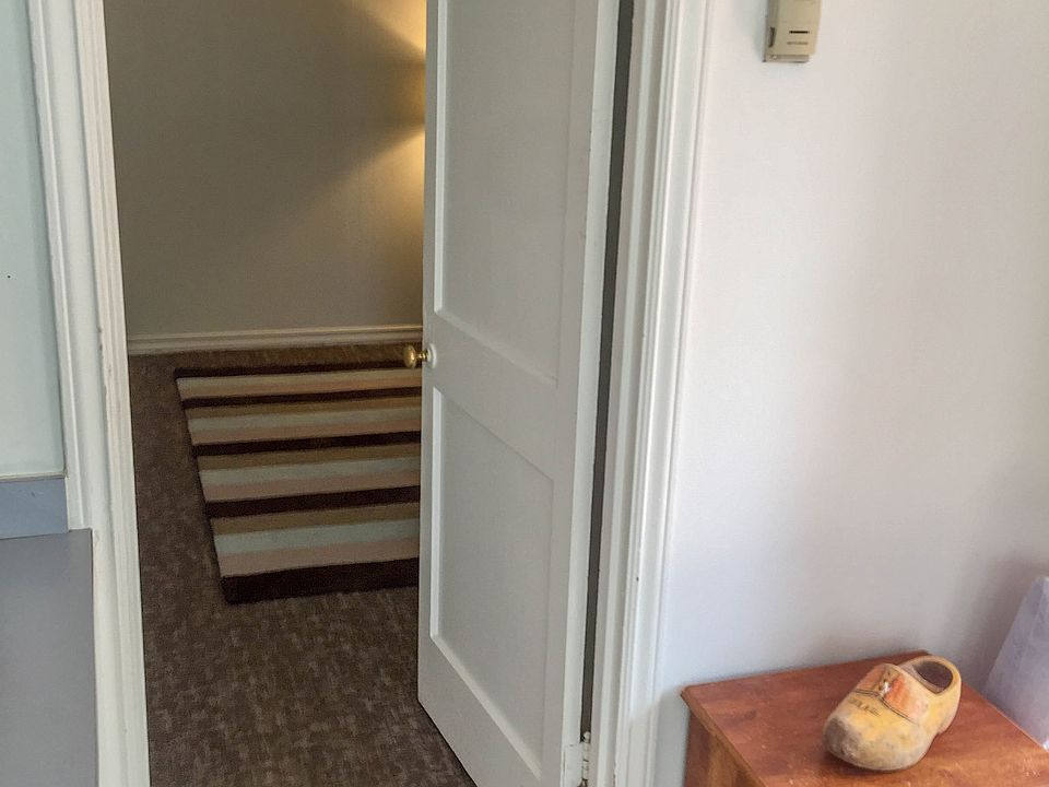 entry to bedroom