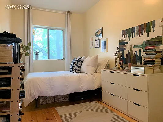 Rented by Corcoran | media 4