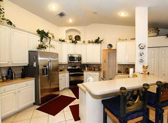 3rd image of 3001 W Abiaca Cir