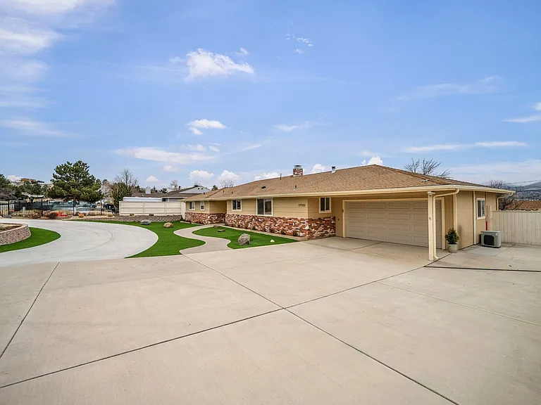 13785 Kewanna Trl — Photo 117