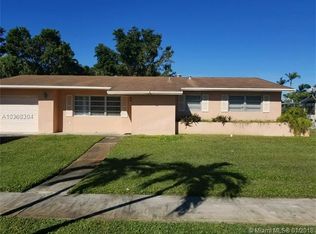 10411 NW 21st St, Pembroke Pines, FL 33026