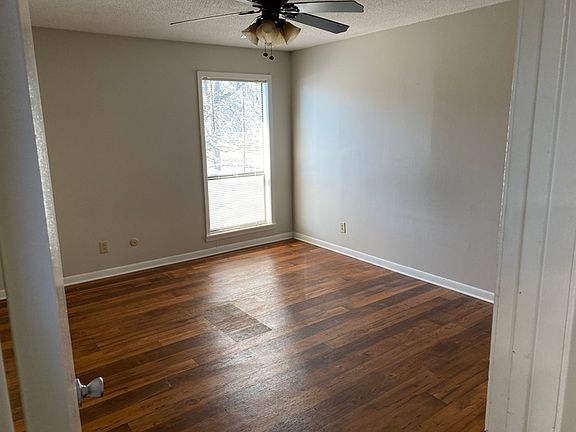 4th image of 5718 B St #3A