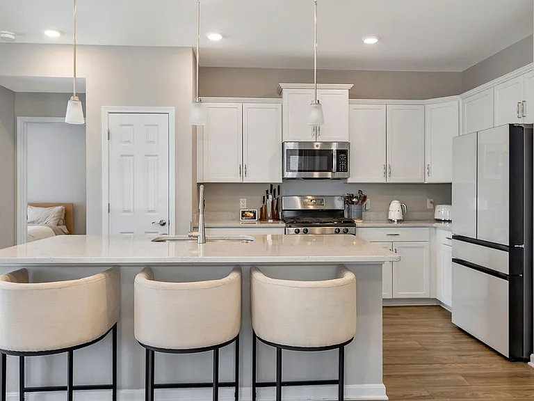 4865 Osprey Pointe Dr — Photo 7