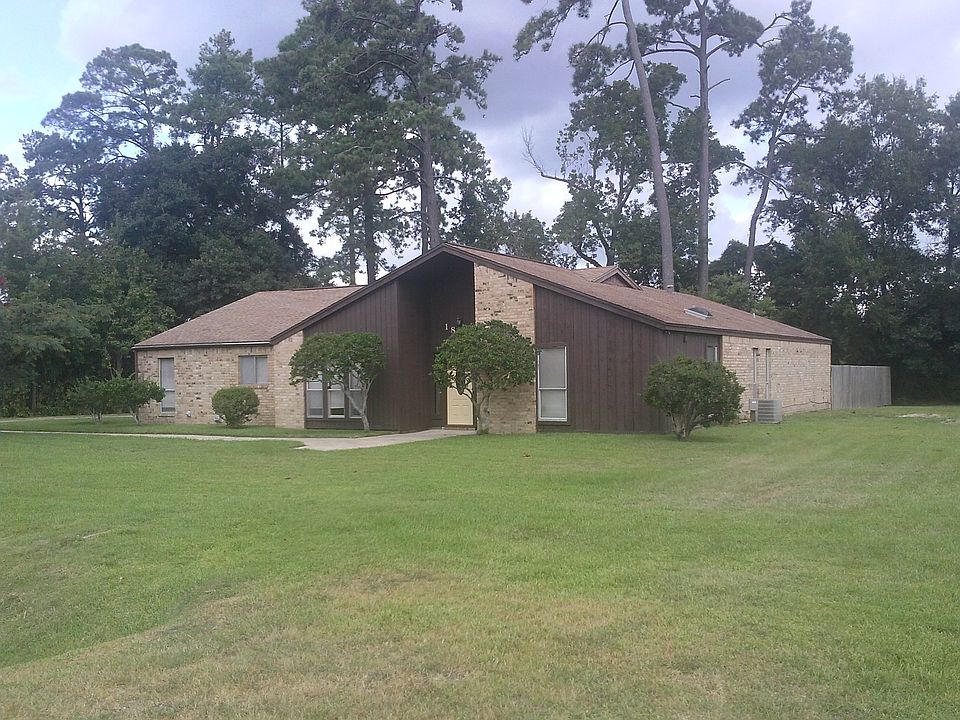 1st image of 1810 W Luther Dr