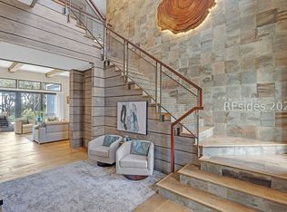 9 Bayberry Lane, Hilton Head Island, SC 29928