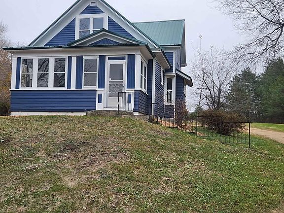 3rd image of 32098 Birchwood Shore Dr