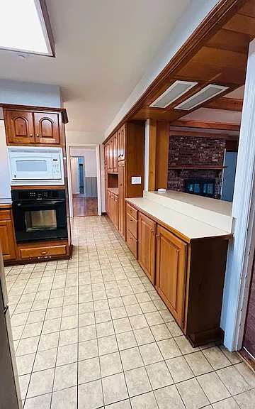 510 Shadow Ln — Photo 8