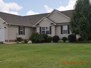 94 Gaines Cir, Boaz, AL 35956
