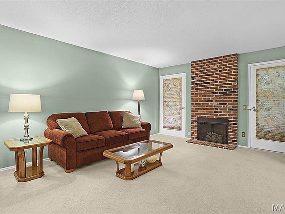 4th image of 514 Coeur De Royale Dr APT 101