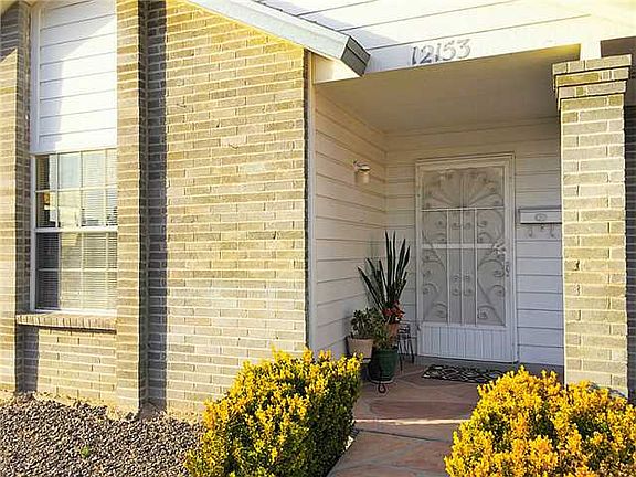 3rd image of 12153 Royal Woods Dr