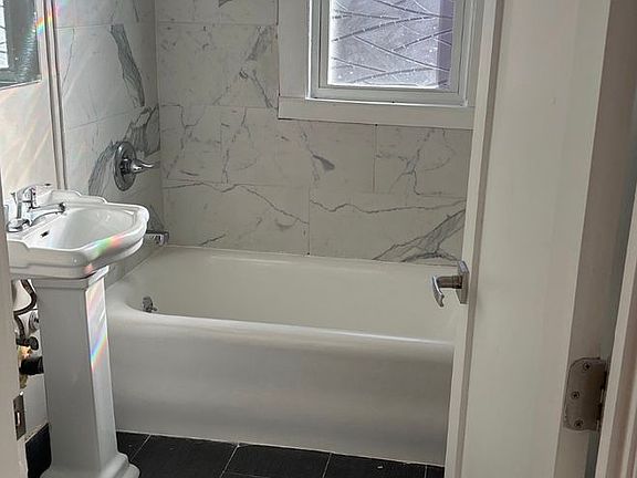 2nd image of 16 Evergreen Ave APT 206