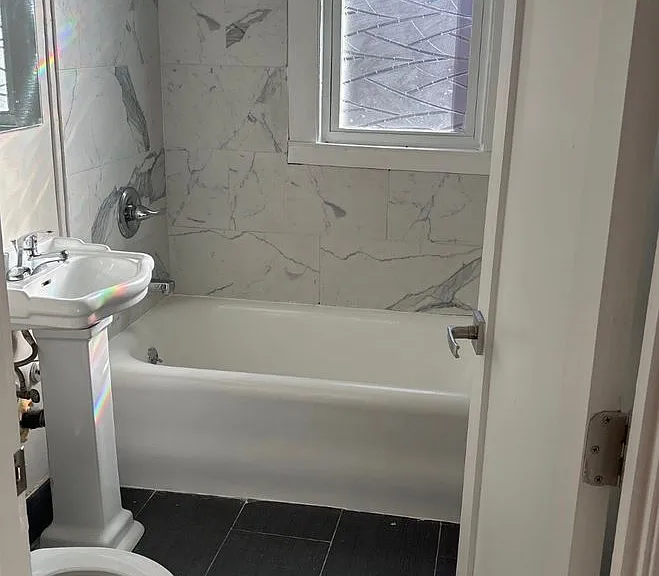16 Evergreen Ave — Photo 5