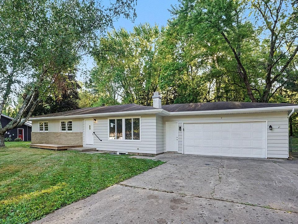 1st image of 13084 Hoyt Dr