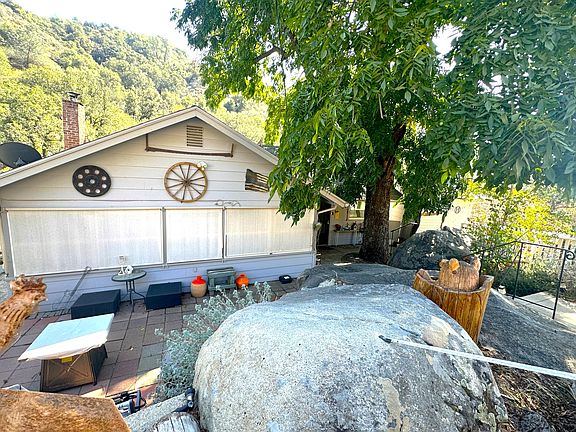 5th image of 41849 Hot Springs Drive