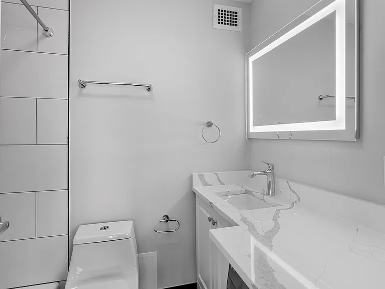 The Duplex Tower — Photo 19