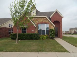222 Pecos Trl, Aubrey, TX 76227