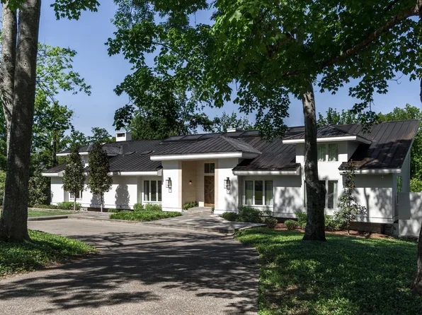 300 Sunnyside Dr, Nashville, TN 37205