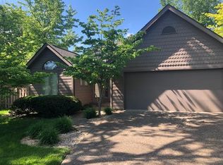 2405 E Boston Rd, Bloomington, IN 47401