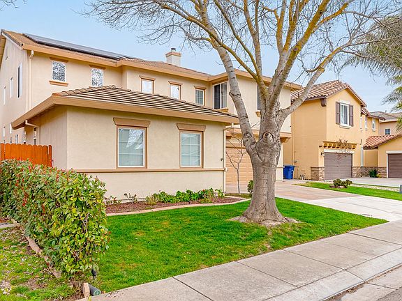 2nd image of 2833 Winged Foot Way