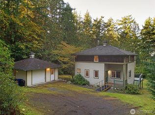 279 Point Caution Dr, Friday Harbor, WA 98250