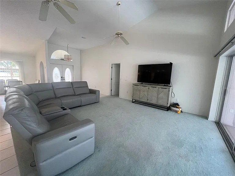 2300 Mauritania Rd — Photo 12