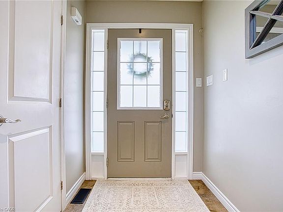 4th image of 86 Willow Ln