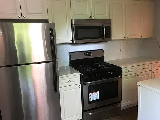 Rented by Prime Realty | media 1