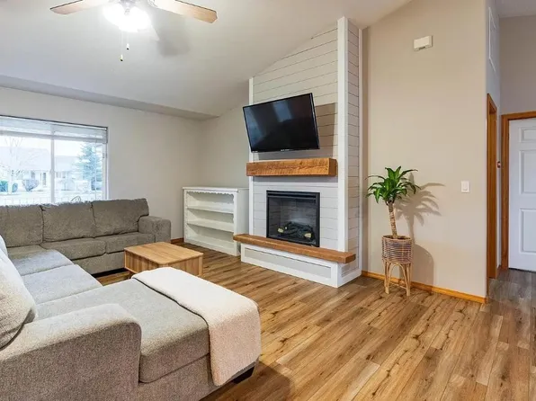 2383 W Sheffield Trl, Hayden Lake, ID 83835