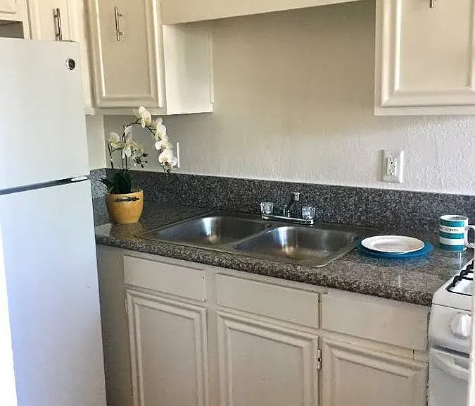 816 E Alvarado St #51 — Photo 2