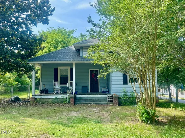 411 W I St, Erwin, NC 28339