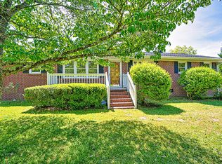 119 Hill Dale Dr, Greenwood, SC 29646