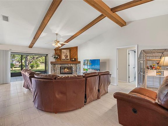 4th image of 4690 Long Lake DR