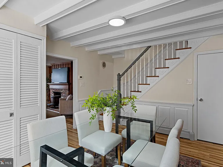 4717 Almond St #19 — Photo 10