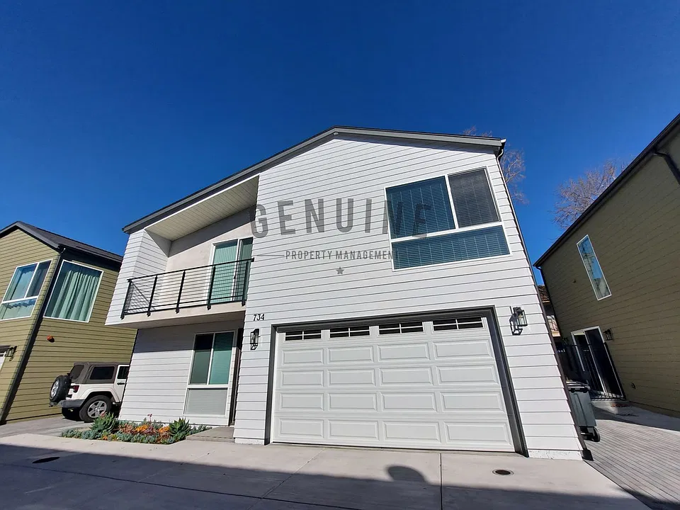 734 Lynn Ct
