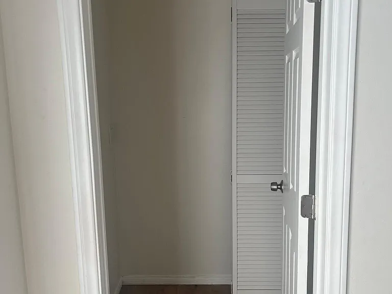 6814 Waite Dr — Photo 18