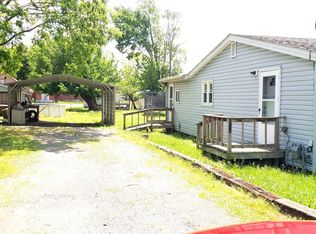 305 Orange St, Freeman Spur, IL 62841