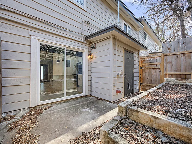 3806 Southridge Dr #4 — Photo 17