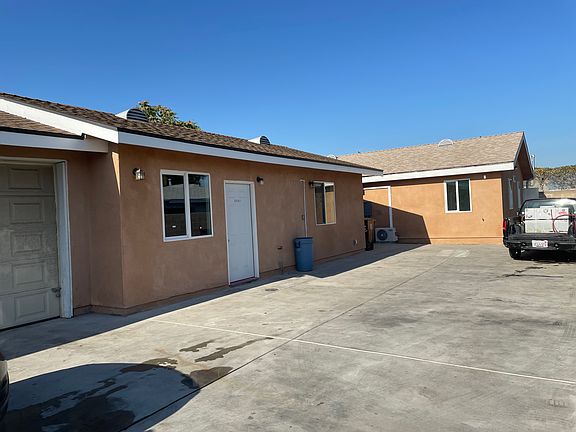 3rd image of 2626 Muscatel Ave #2