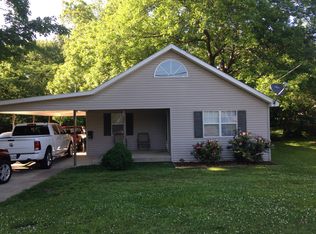 242 W Main St, Dresden, TN 38225
