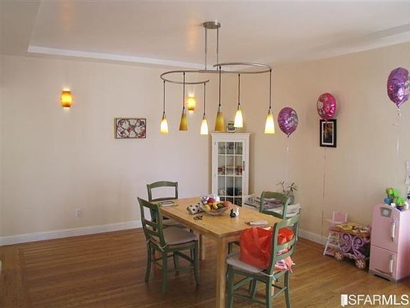 3rd image of 2144 Ulloa St