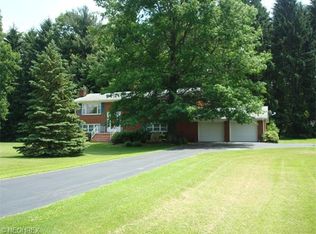 3114 Breedlove Dr, Ashtabula, OH 44004