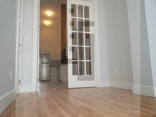 Rented by Loom Group | media 25