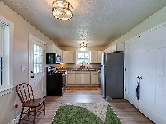 5th image of 796 Happy Top Rd