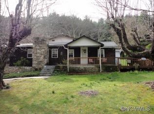 941 Bee Tree Rd, Swannanoa, NC 28778