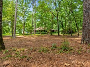 897 Buffalo Rd, Box Springs, GA 31801