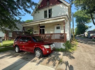 1813 10th Ave, Port Huron, MI 48060